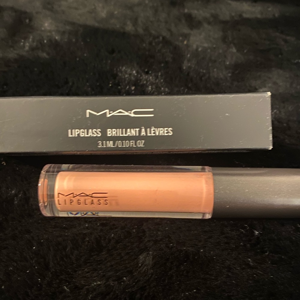MAC Lipglass